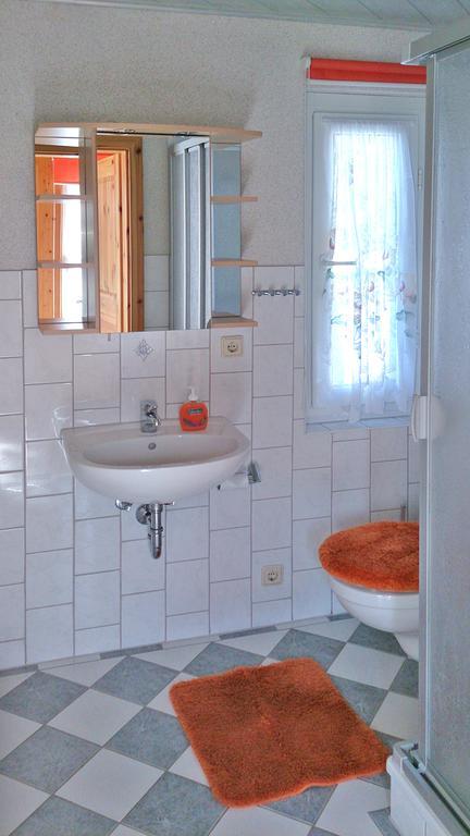 Bungalow Am Waldrand บาร์ท ภายนอก รูปภาพ
